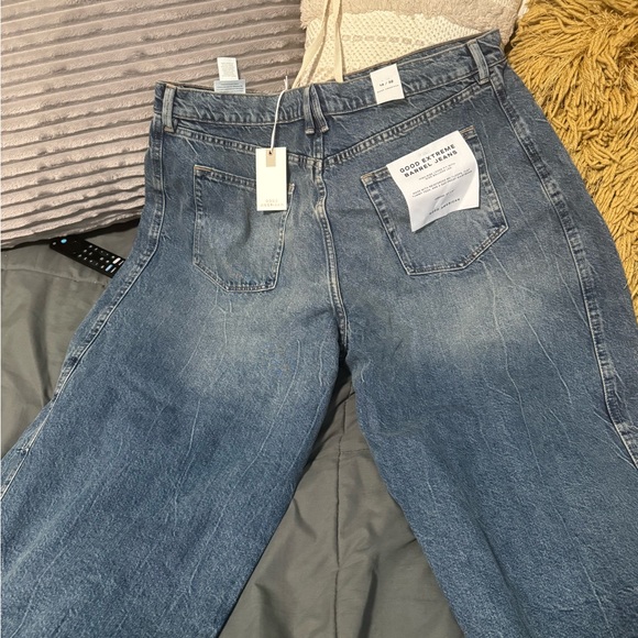Extreme Barrel Jeans NWT SIZE 14 Good American - Picture 3 of 8